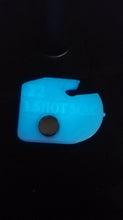 Lade das Bild in den Galerie-Viewer, Glow in the Dark 1 Shot Magazine Fits .22 BSA GAMO PHOX Air Rifle Gun