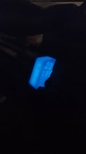 Lade das Bild in den Galerie-Viewer, Glow in the Dark 1 Shot Magazine Fits .22 BSA GAMO PHOX Air Rifle Gun