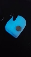 Lade das Bild in den Galerie-Viewer, Glow in the Dark 1 Shot Magazine Fits .22 BSA GAMO PHOX Air Rifle Gun
